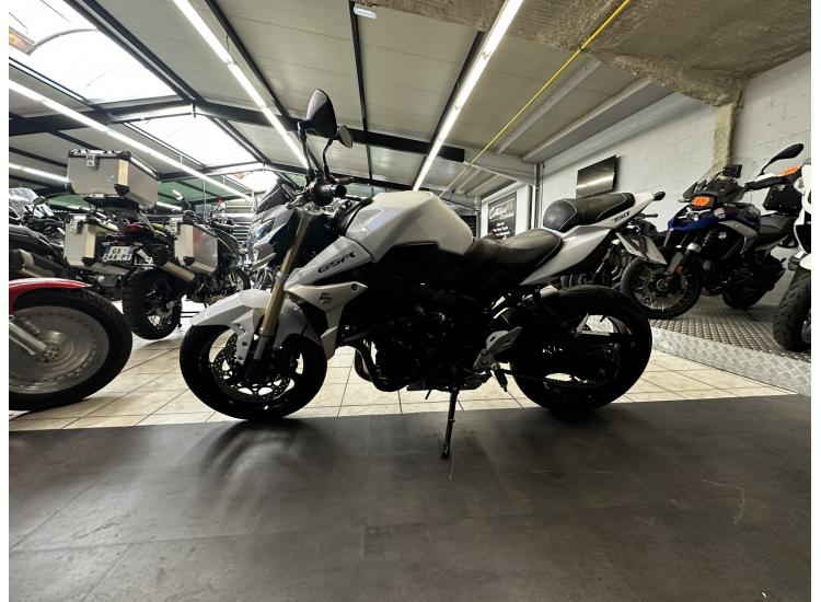 SUZUKI GSR 750 REVISÉE & GARANTIE 12 MOIS !