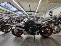 SUZUKI GSX-8R DEMO BIKE 243 KMS SEULEMENT !
