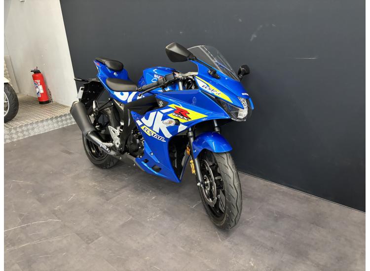 SUZUKI GSX-R 125  REVISEE & GARANTIE !