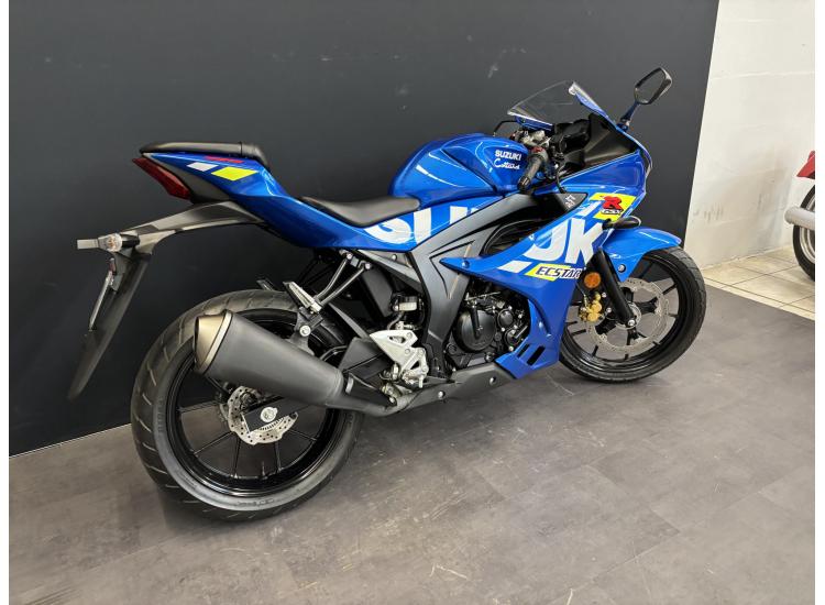 SUZUKI GSX-R 125  REVISEE & GARANTIE !