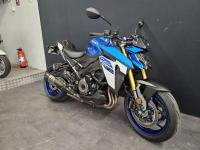 SUZUKI GSX S 1000 DEMO BIKE 1068KMS SEULEMENT !