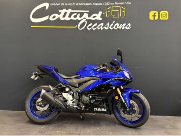 YAMAHA YZF-R3