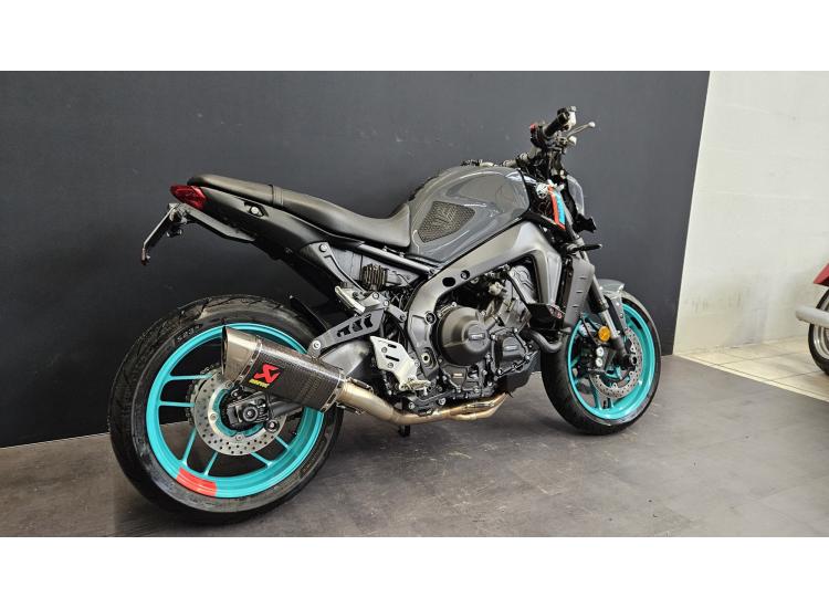 YAMAHA MT09 REVISEE ET GARANTIE 12 MOIS !