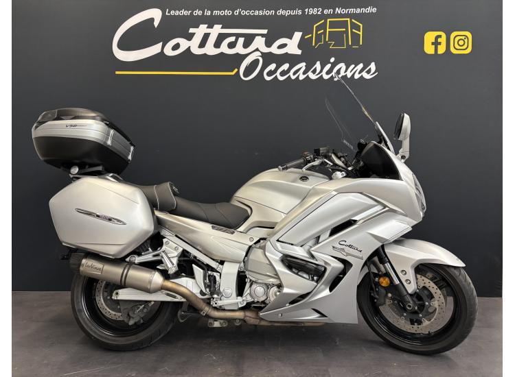 YAMAHA FJR 1300 REVISEE & GARANTIE 12 MOIS !