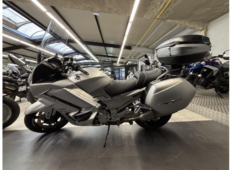 YAMAHA FJR 1300 REVISEE & GARANTIE 12 MOIS !