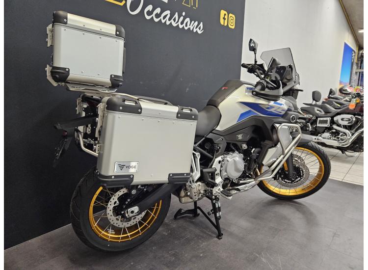 VOGE 900 DSX NEUVE GARANTIE 3 ANS AVEC BAGAGERIE !